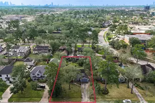 725 W 41st St, Houston, TX 77018 - Photo 34