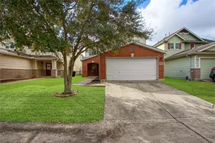 2666 Skyview Downs Dr, Houston, TX 77047 - Photo 1