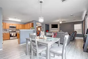 2666 Skyview Downs Dr, Houston, TX 77047 - Photo 6