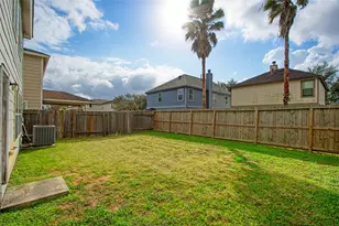 2666 Skyview Downs Dr, Houston, TX 77047 - Photo 16