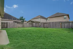 10335 Solitude Way, Houston, TX 77044 - Photo 38