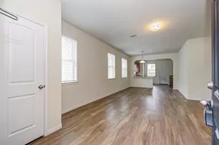 10335 Solitude Way, Houston, TX 77044 - Photo 4