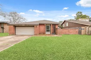 12730 Palm Desert Ln, Houston, TX 77099 - Photo 1