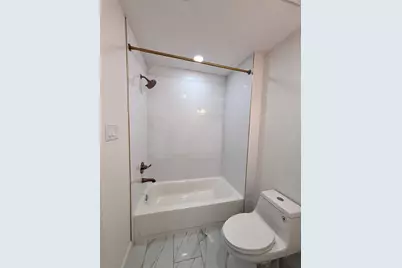 9913 Porto Rico Road #B, Houston, TX 77041 - Photo 16