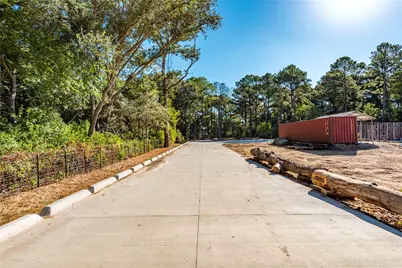 225 Foster Street, Alvin, TX 77511 - Photo 30