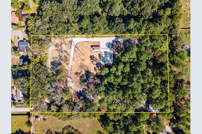 225 Foster Street, Alvin, TX 77511 - Photo 14