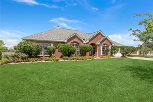 143 Lago Circle Dr N, Santa Fe, TX 77517 - Photo 2