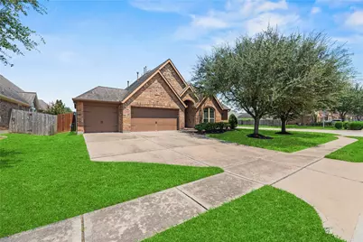 5335 Stoneridge Court, Rosenberg, TX 77471 - Photo 2