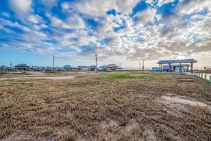 1107 Gator Point, Crystal Beach, TX 77650 - Photo 20