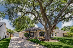 6226 Paisley Street S, Houston, TX 77096 - Photo 2