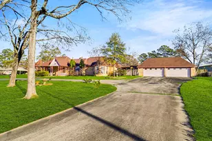 195 Lakeview Harbor, Onalaska, TX 77360 - Photo 4