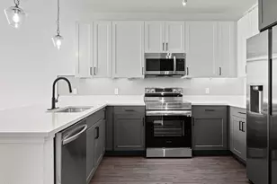 1100 N Zang Blvd, Dallas, TX 75023 - Photo 4