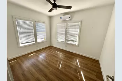 7 Hunt Street, Houston, TX 77003 - Photo 8