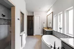 26 Hollyflower Pl, Tomball, TX 77375 - Photo 28