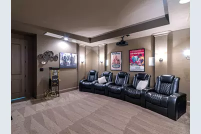 26 Hollyflower Place, Tomball, TX 77375 - Photo 2