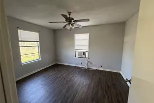 2409 Hodges St, Baytown, TX 77521 - Photo 8