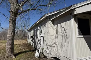 2409 Hodges St, Baytown, TX 77521 - Photo 26