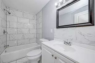 5834 Hirondel St, Houston, TX 77033 - Photo 12