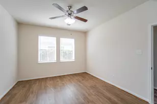 14215 Campo Vista Dr, Houston, TX 77083 - Photo 22