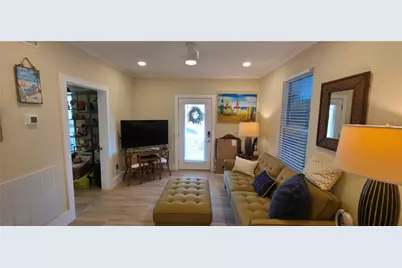 3322 Ave R 1/2 Avenue, Galveston, TX 77550 - Photo 8