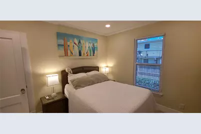 3322 Ave R 1/2 Avenue, Galveston, TX 77550 - Photo 12