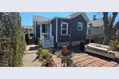 3322 Ave R 1/2 Avenue, Galveston, TX 77550 - Photo 22