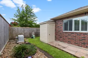 6607 Barrington Grn, Houston, TX 77069 - Photo 32