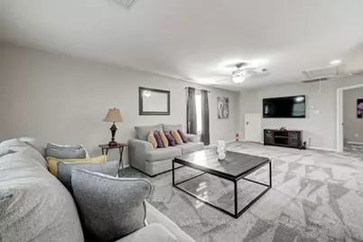 4807 Schiller Park Lane, Sugar Land, TX 77479 - Photo 14