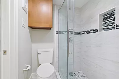 2750 Holly Hall Street #1711, Houston, TX 77054 - Photo 14