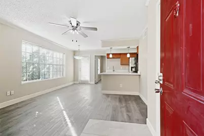 2750 Holly Hall Street #1711, Houston, TX 77054 - Photo 4