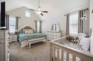323 Biltmore Loop, Montgomery, TX 77316 - Photo 18