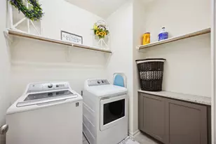 323 Biltmore Loop, Montgomery, TX 77316 - Photo 14