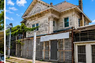 2421 Milam St, Houston, TX 77006 - Photo 2