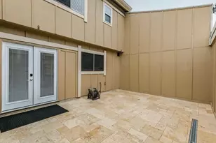 11643 Village Pl Dr, Houston, TX 77077 - Photo 10