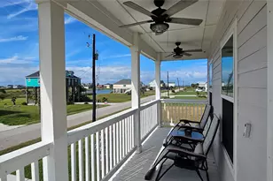 18103 Shaman Dr, Galveston, TX 77554 - Photo 34