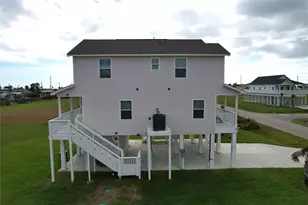 18103 Shaman Dr, Galveston, TX 77554 - Photo 44