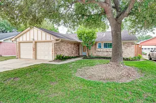 5806 Chrystell Ln, Houston, TX 77092 - Photo 1