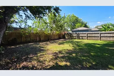 205 Leora Avenue, Pasadena, TX 77506 - Photo 20