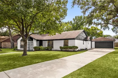 7231 Ridge Oak Drive, Houston, TX 77088 - Photo 2