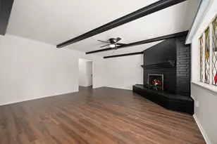7231 Ridge Oak Dr, Houston, TX 77088 - Photo 4