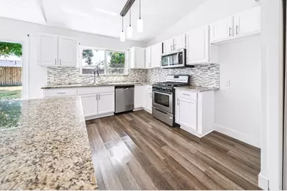 5010 Malmedy Road, Houston, TX 77033 - Photo 6