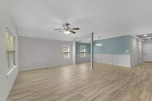 1822 Bending Green Dr, Rosharon, TX 77583 - Photo 10