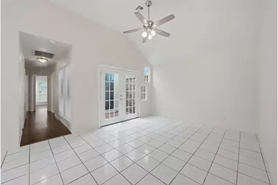 13723 Smokey Trail Drive, Houston, TX 77041 - Photo 6