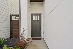 6130 Endeavor Hts Rd, Houston, TX 77091 - Photo 2