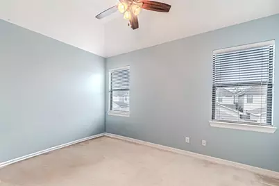 1828 Woodbend Village Court, Houston, TX 77055 - Photo 30