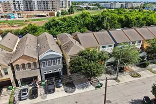 4648 Cornish St, Houston, TX 77007 - Photo 32