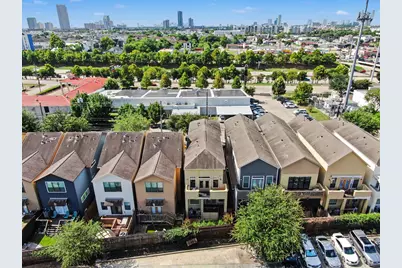 4648 Cornish Street, Houston, TX 77007 - Photo 38