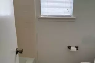 12034 Glenway Dr, Houston, TX 77070 - Photo 18