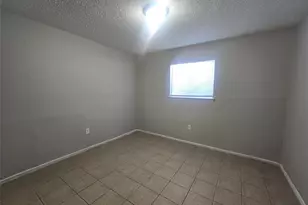 911 Avenue K, Galveston, TX 77550 - Photo 4