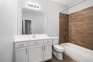 5105 Southwind St, Houston, TX 77033 - Photo 12